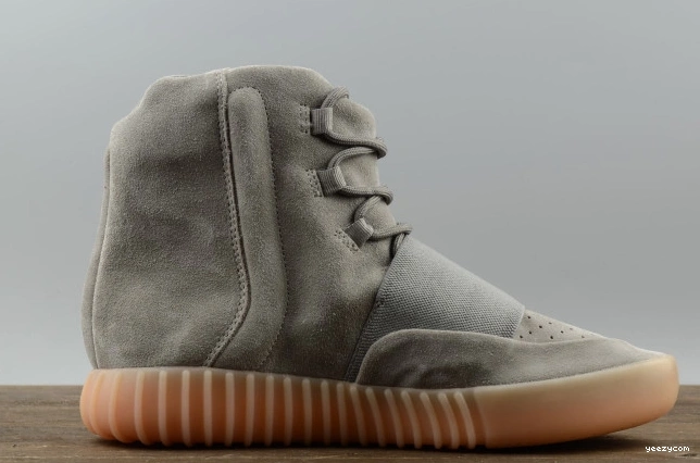 ADIDAS BOOST BB1840 750 DARK GLOW LIGHT GUM YEEZY GREY 0908
